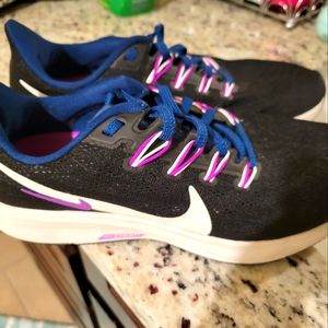 Nike women's 8